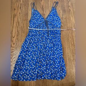 Xhilaration Blue Floral Dress size medium